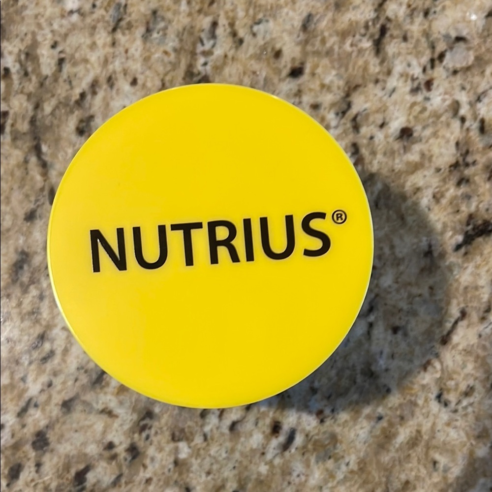 Nutrius Brazilian Body Butter - Picture 3 of 5